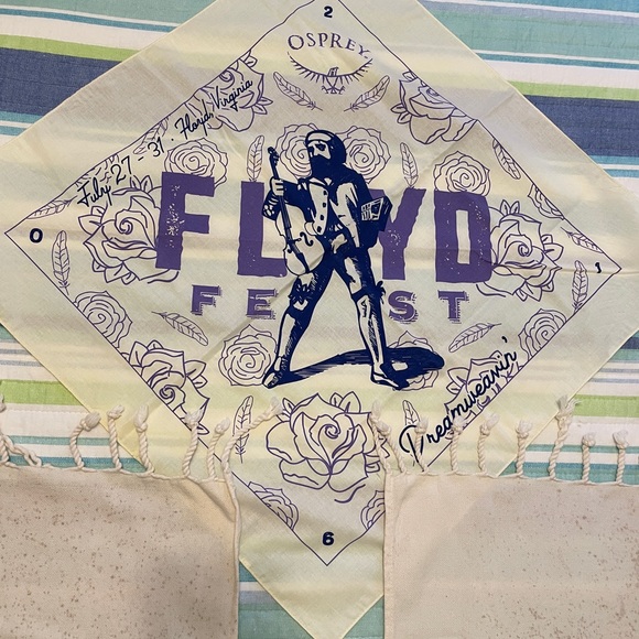 Floyd Fest Bandana, Tapestry and Glow-in-the-Dark Frisbee Bundle - Picture 4 of 6